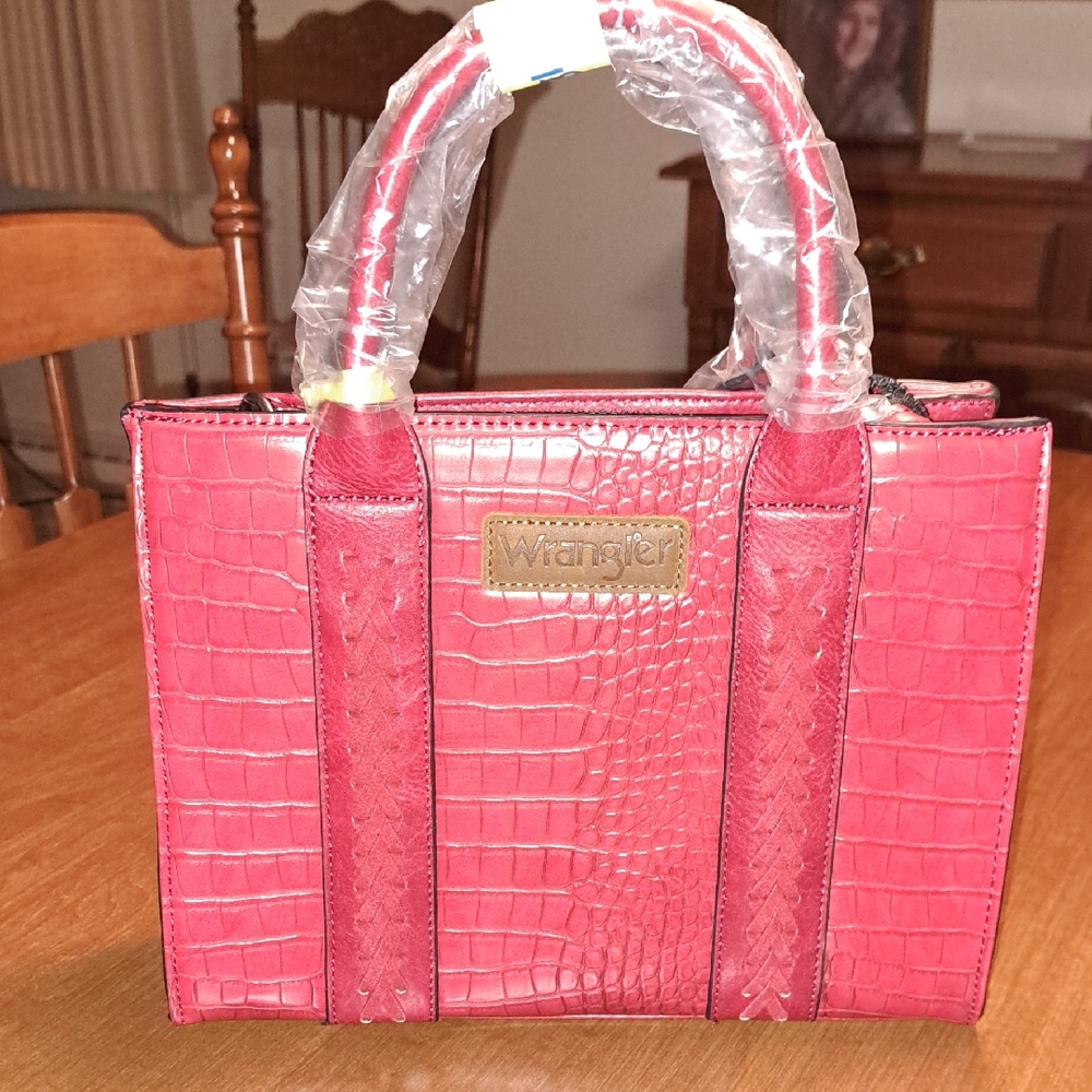 Wrangler RedCroc-Embossed Women's Bag